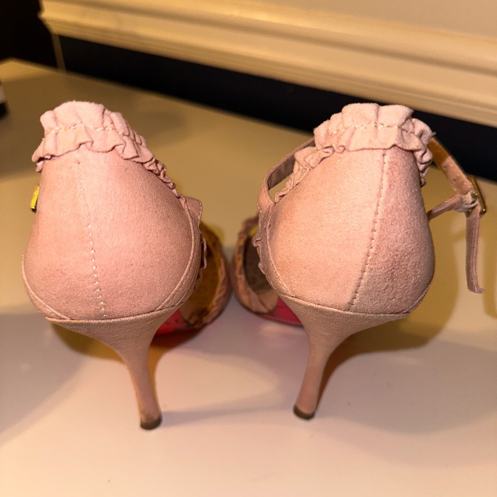 Betsy Johnson Pink Suede Heels - Picture 5 of 8